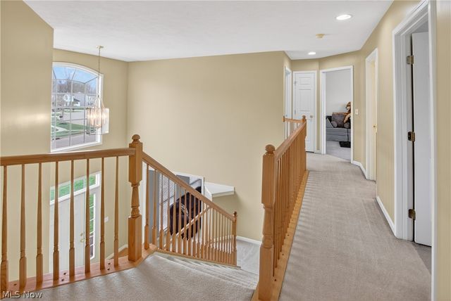 136 Stonesthrow Drive, Berea, OH 44017