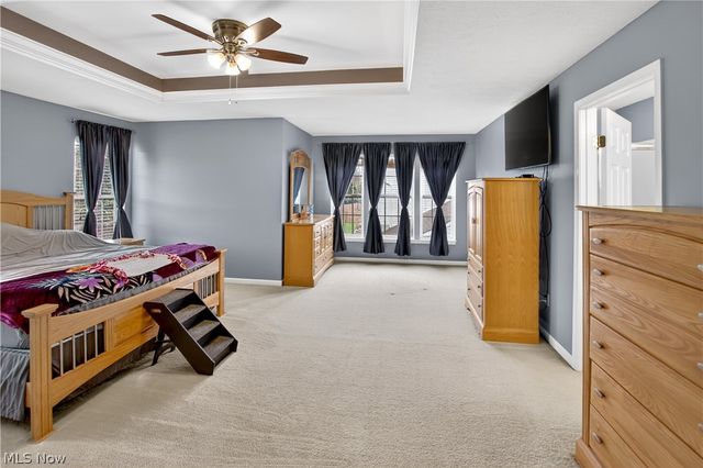 136 Stonesthrow Drive, Berea, OH 44017