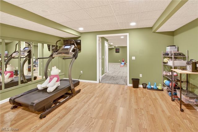 136 Stonesthrow Drive, Berea, OH 44017