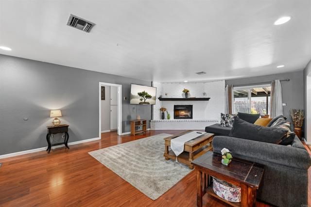 1141 Fifth Avenue, Chula Vista, CA 91911