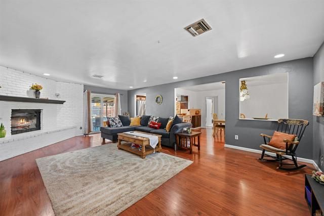 1141 Fifth Avenue, Chula Vista, CA 91911