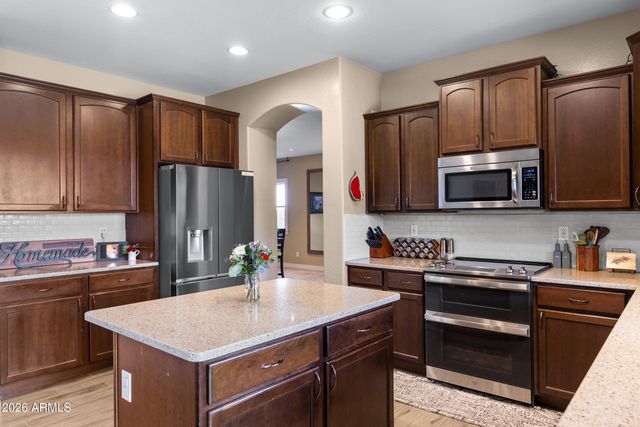 38531 N LAMAR Drive, San Tan Valley, AZ 85140