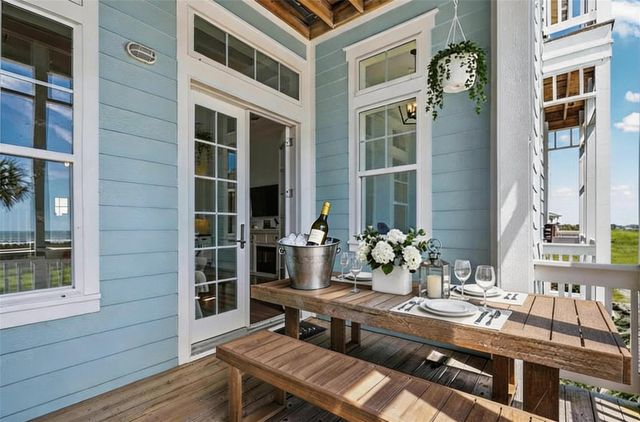 1830 Seaside Drive, Galveston, TX 77550