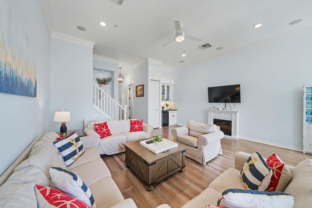 1830 Seaside Drive, Galveston, TX 77550