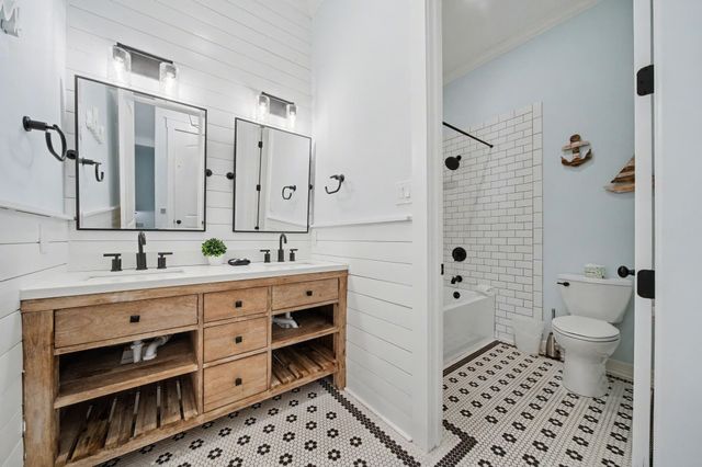 1830 Seaside Drive, Galveston, TX 77550