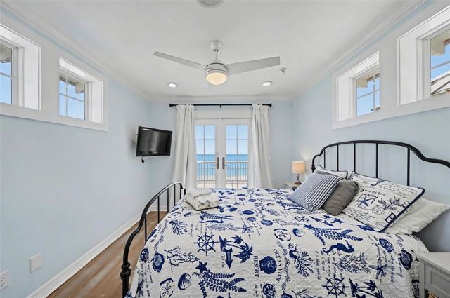 1830 Seaside Drive, Galveston, TX 77550