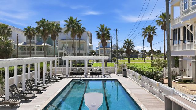1830 Seaside Drive, Galveston, TX 77550