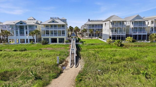 1830 Seaside Drive, Galveston, TX 77550