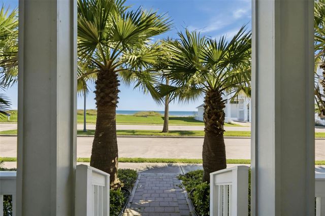 1830 Seaside Drive, Galveston, TX 77550