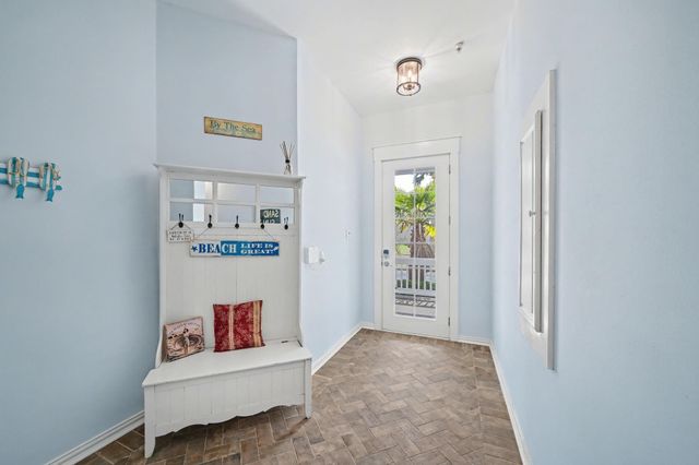 1830 Seaside Drive, Galveston, TX 77550