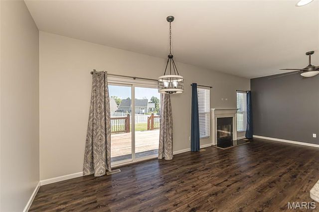 393 Victory Height Drive, Wentzville, MO 63385