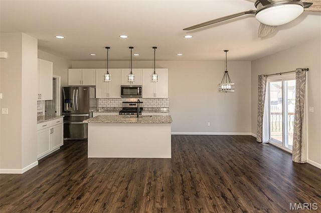 393 Victory Height Drive, Wentzville, MO 63385