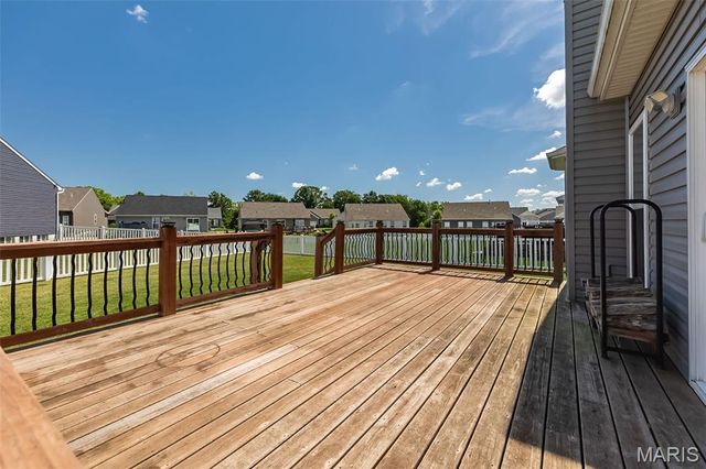 393 Victory Height Drive, Wentzville, MO 63385