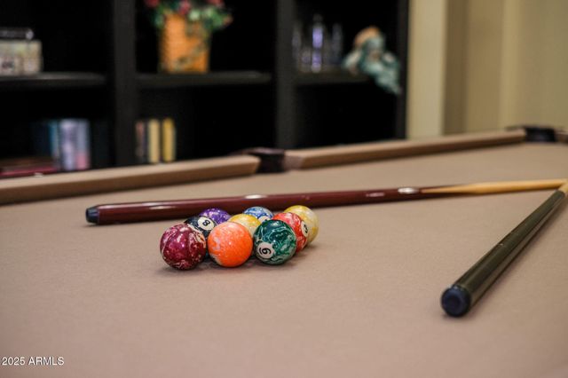 1988 E BLACKHAWK Drive, Gilbert, AZ 85298