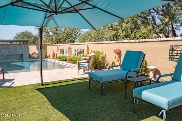 1988 E BLACKHAWK Drive, Gilbert, AZ 85298