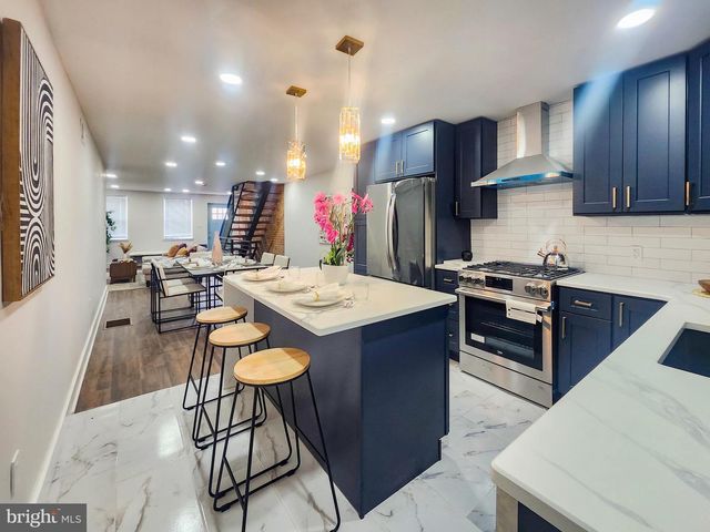 429 TASKER ST, Philadelphia, PA 19148