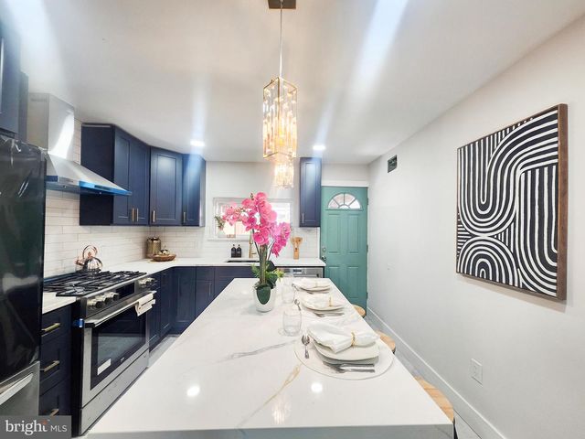 429 TASKER ST, Philadelphia, PA 19148