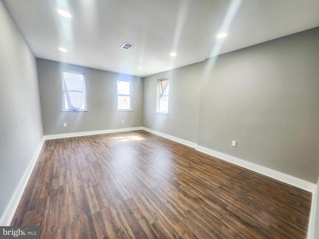 429 TASKER ST, Philadelphia, PA 19148