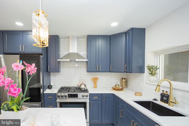 429 TASKER ST, Philadelphia, PA 19148