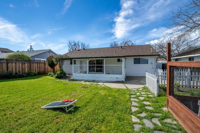 5444 Clovercrest Drive, San Jose, CA 95118