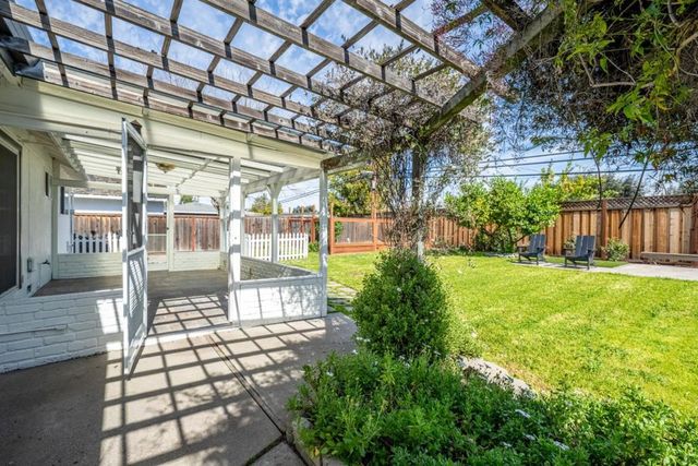 5444 Clovercrest Drive, San Jose, CA 95118