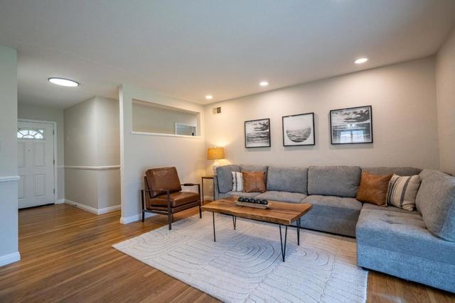 5444 Clovercrest Drive, San Jose, CA 95118