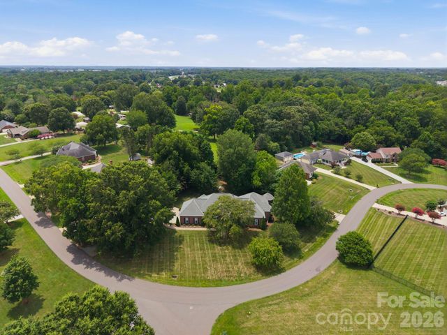 145 Baymount Drive, Statesville, NC 28625