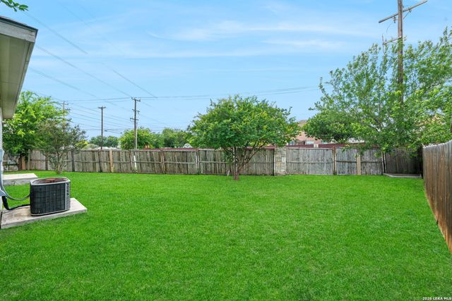 8403 Obra Dr, San Antonio, TX 78254