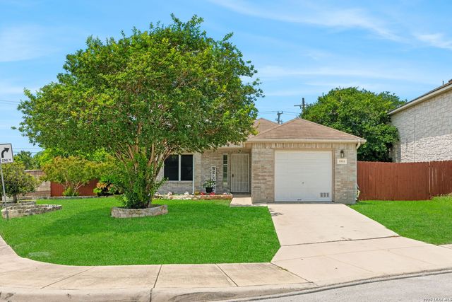 8403 Obra Dr, San Antonio, TX 78254