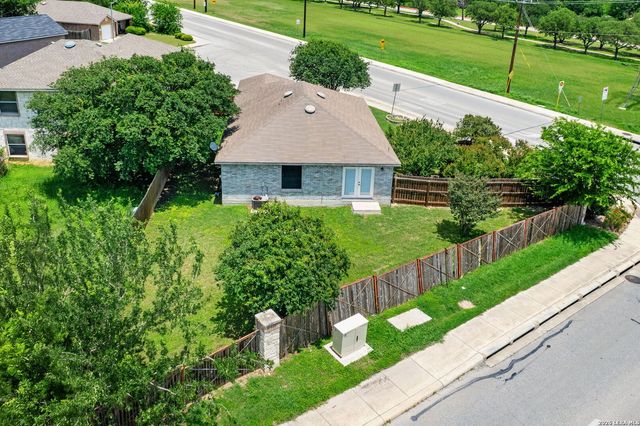 8403 Obra Dr, San Antonio, TX 78254