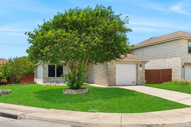 8403 Obra Dr, San Antonio, TX 78254