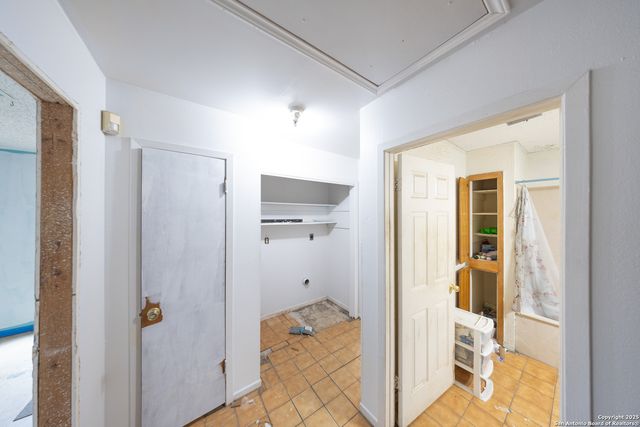 155 Englehart, San Antonio, TX 78264