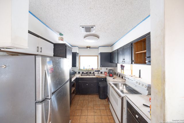 155 Englehart, San Antonio, TX 78264