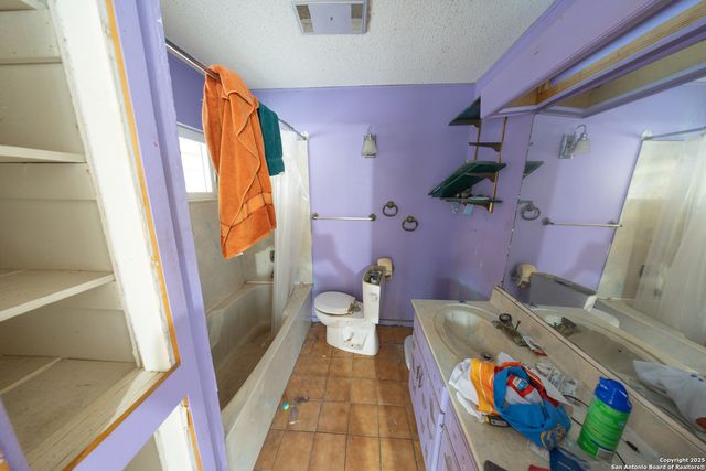 155 Englehart, San Antonio, TX 78264