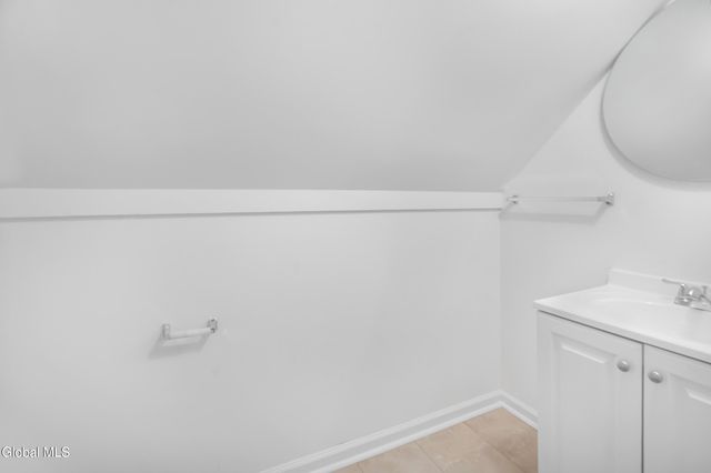 1264 Floral Avenue, Rotterdam, NY 12306