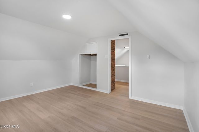 1264 Floral Avenue, Rotterdam, NY 12306