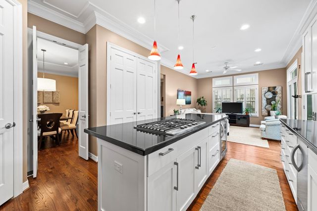 47 Milan Estates, Houston, TX 77056