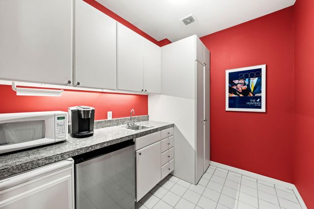 47 Milan Estates, Houston, TX 77056