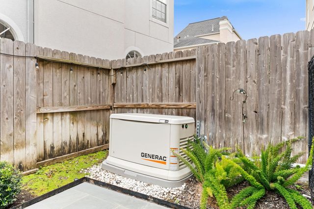 47 Milan Estates, Houston, TX 77056