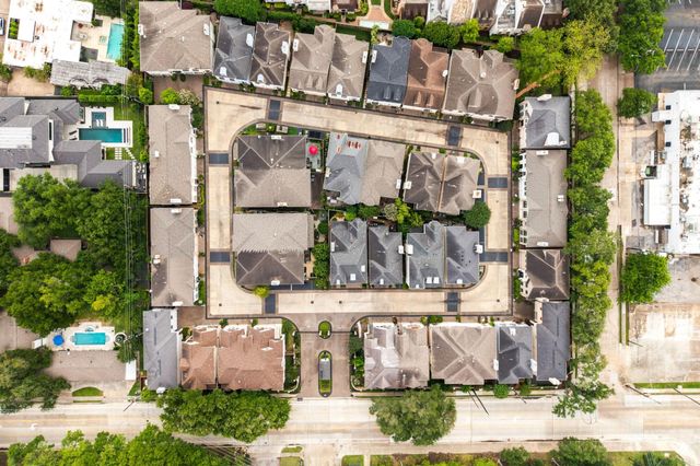 47 Milan Estates, Houston, TX 77056