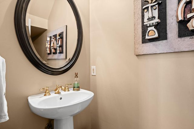 47 Milan Estates, Houston, TX 77056