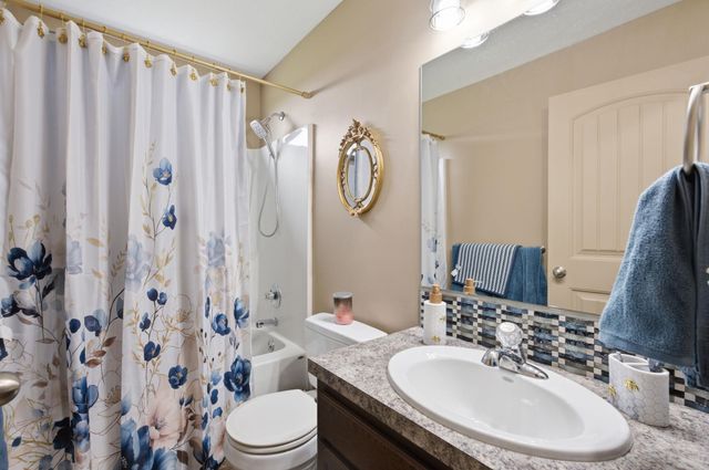 2000 W 95th St S, Haysville, KS 67060