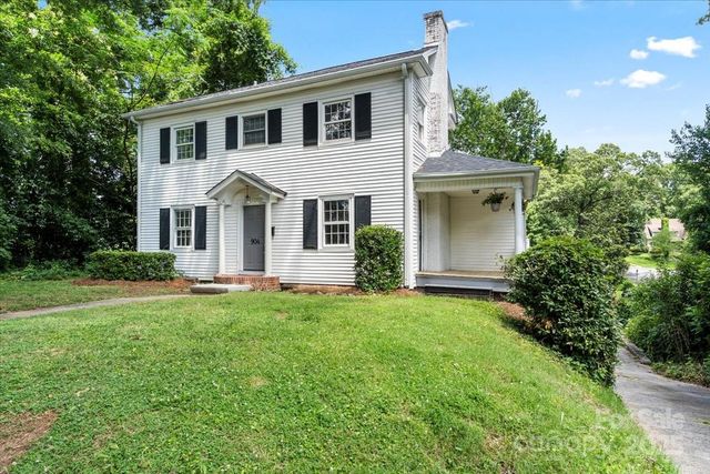 904 Edgewood Circle, Gastonia, NC 28052