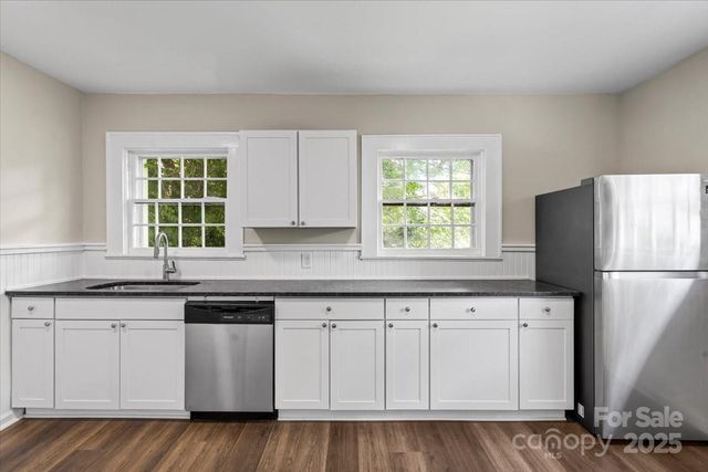 904 Edgewood Circle, Gastonia, NC 28052