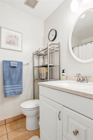 222 Walmar Grove, St Simons Island, GA 31522