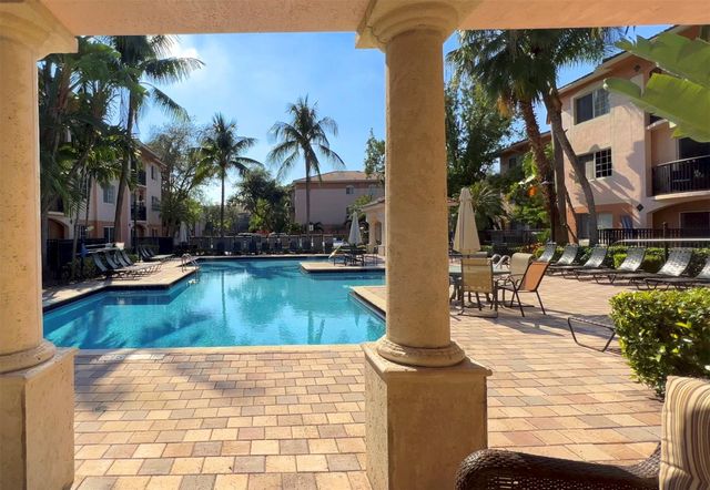 2005 SE 10th Avenue 419, Fort Lauderdale, FL 33316