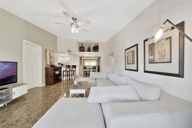 2005 SE 10th Avenue 419, Fort Lauderdale, FL 33316