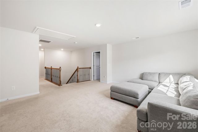 12111 Bishop Castle Drive, Charlotte, NC 28273