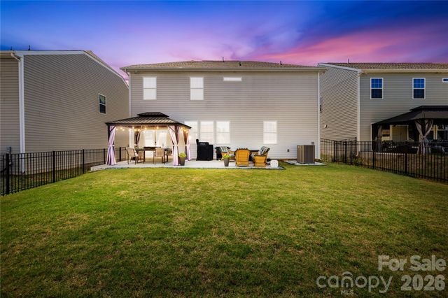 12111 Bishop Castle Drive, Charlotte, NC 28273