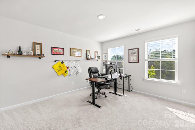 12111 Bishop Castle Drive, Charlotte, NC 28273